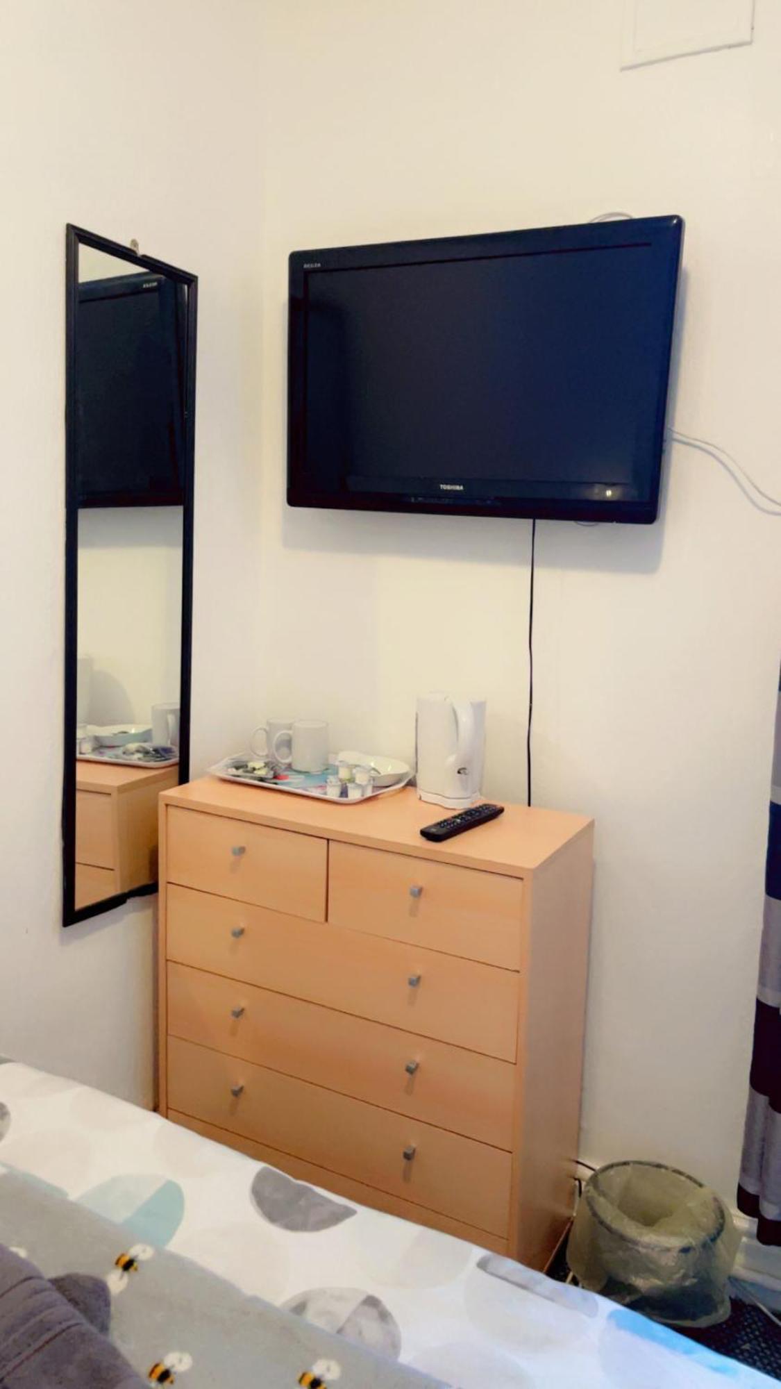 Fern Villa Hotel - Albert Road Блекпул Екстериор снимка